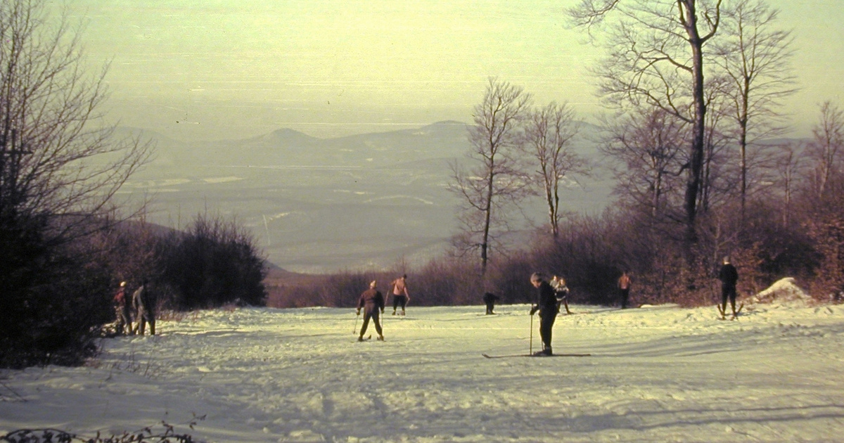 Tündérmesébeillő telek a múltból: nosztalgikus képeken a hófödte magyar városok