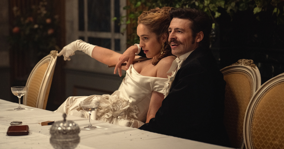 Körömrágós családi drámasorozatot hozott nekünk a Netflix
