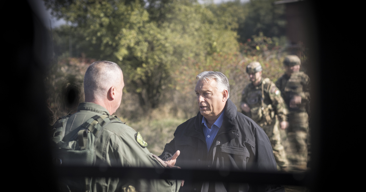 Orbán Viktor hadgyakorlaton vett részt