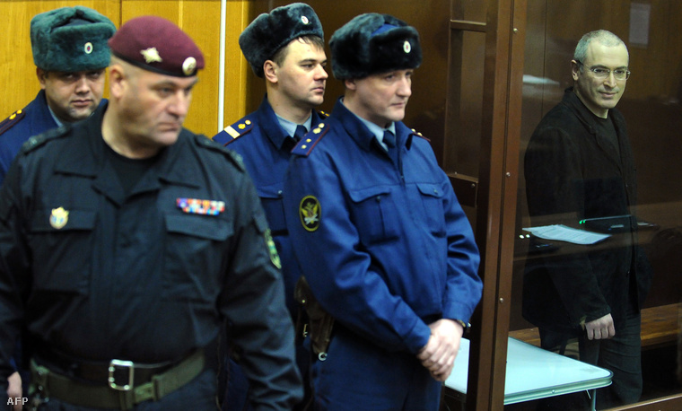 Mihail Hodorkovszkij a bíróságon Moszkvában, 2010-ben.