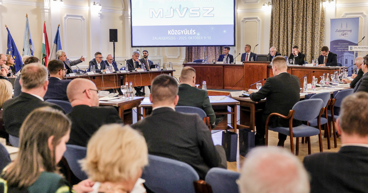 Kormányzati nagyágyúk és városvezetők ültek össze, hogy tisztázzák a vitás kérdéseket