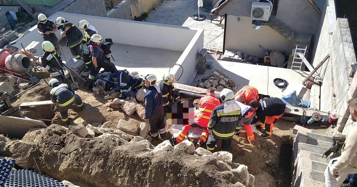 Index – Belföld – Munkásokra dőlt a támfal Biatorbágyon, többen a romok alatt rekedtek