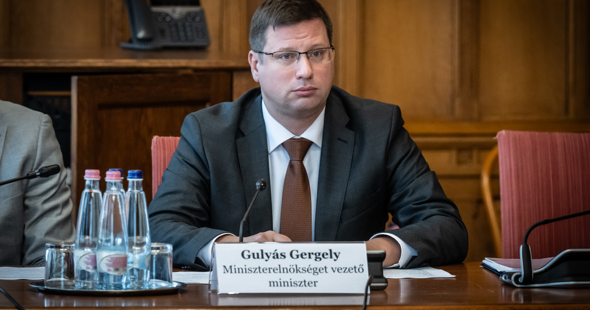 Index – Belföld – Sajtószabadság, szexbotrány – feszült pillanatok, kemény kérdések a parlamentben