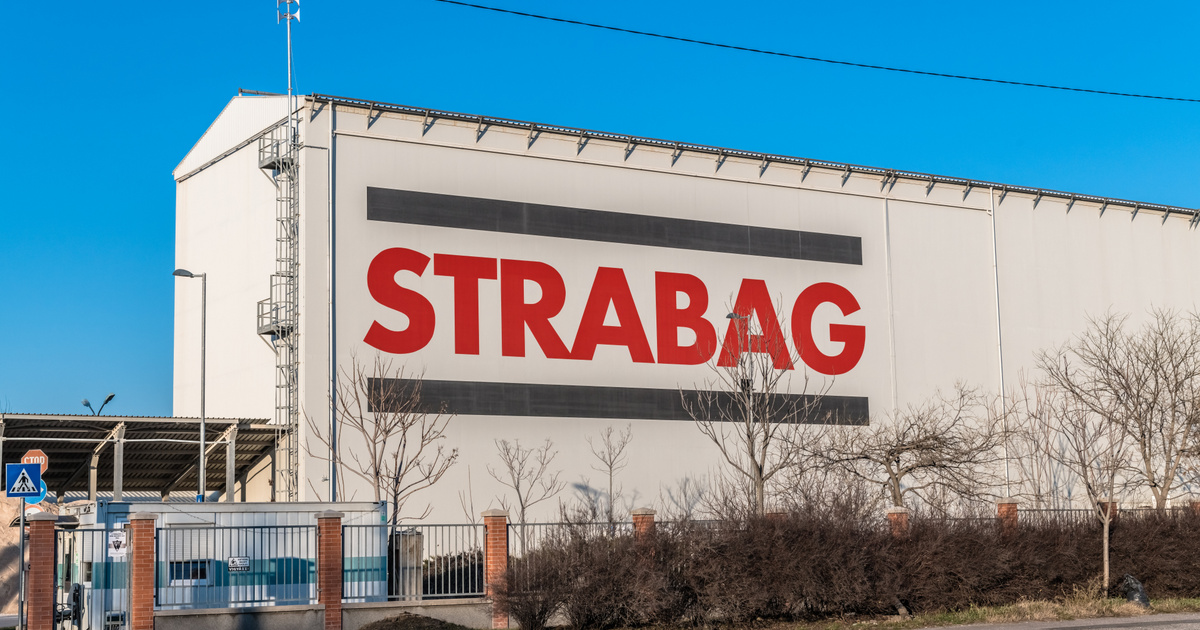 Lázár János benyújtotta a Lex Strabag-törvénymódosítást