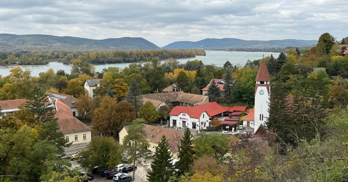 Index – Belföld – Mégis világított a töklámpás Zebegényben, hiába tiltotta a polgármester