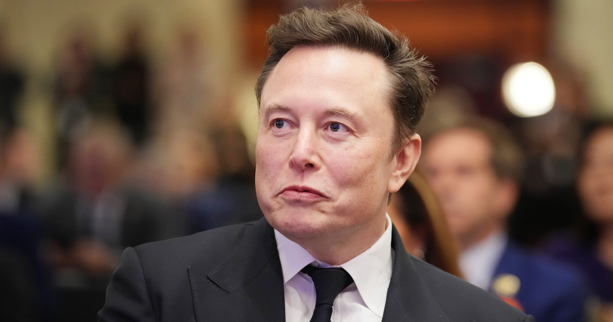 Elon Musk bikinis képet osztott meg a brit miniszterelnökről, amiért az betiltaná az X-et