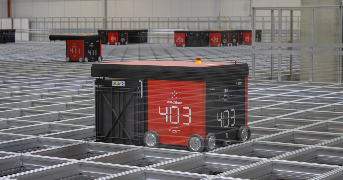 Index – Belföld – 240 robot pakolja össze a rendeléseket a Kifli.hu új okosraktárában