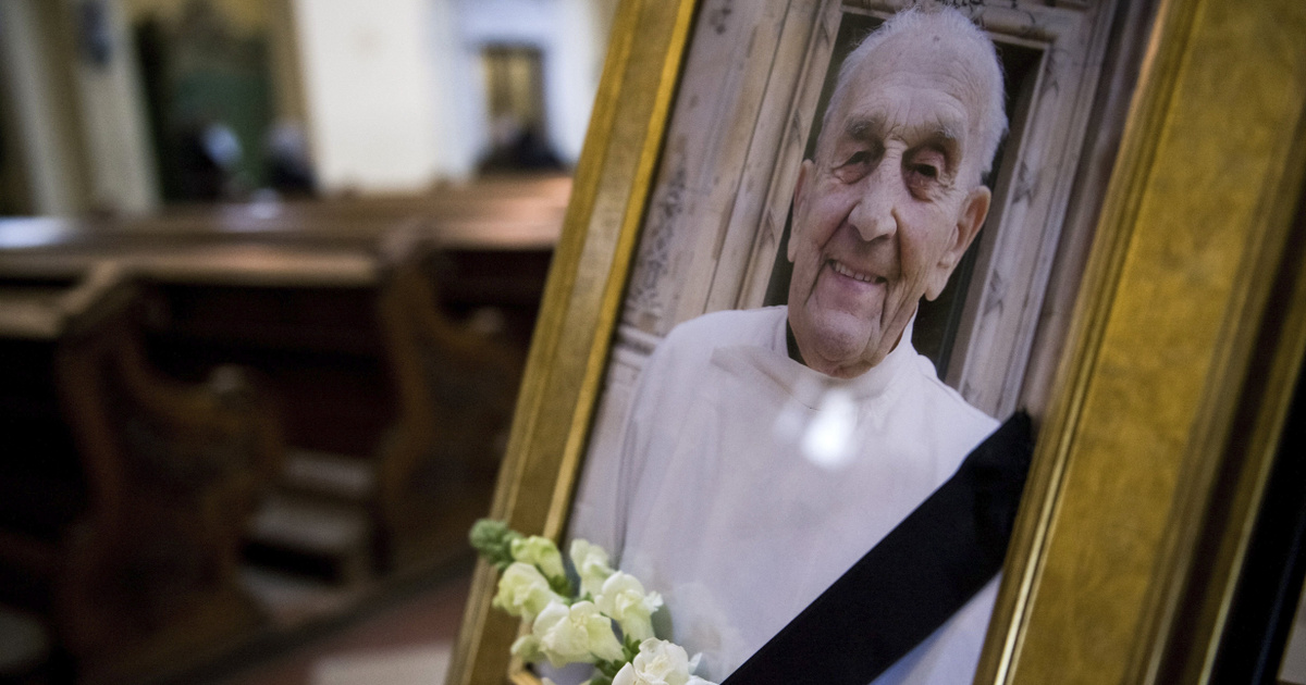 Alkotói pályázatot hirdettek Olofsson Placid atya emlékére középiskolásoknak