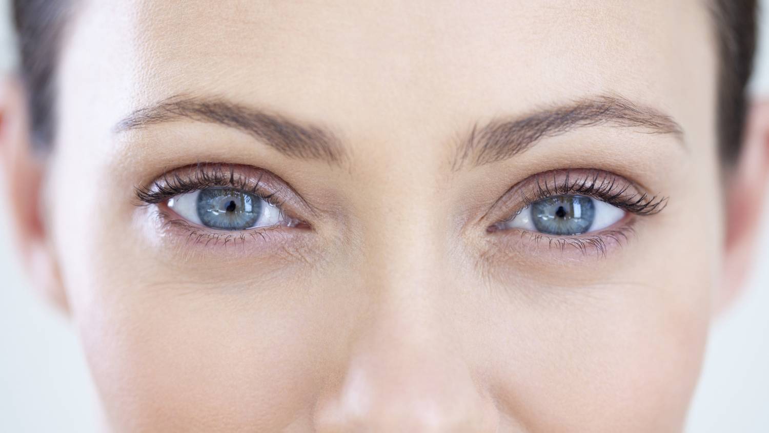 Mit jelent a pszichológiában, ha valaki nem néz ránk és elfordítja a tekintetét?