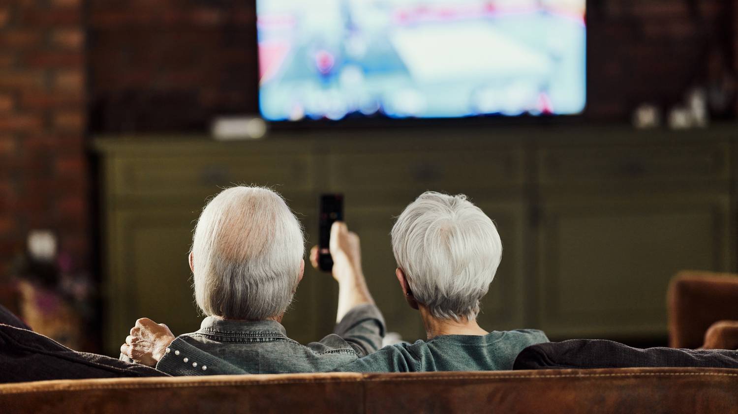 A demencia első figyelmeztető jele televízió nézés közben jelentkezhet