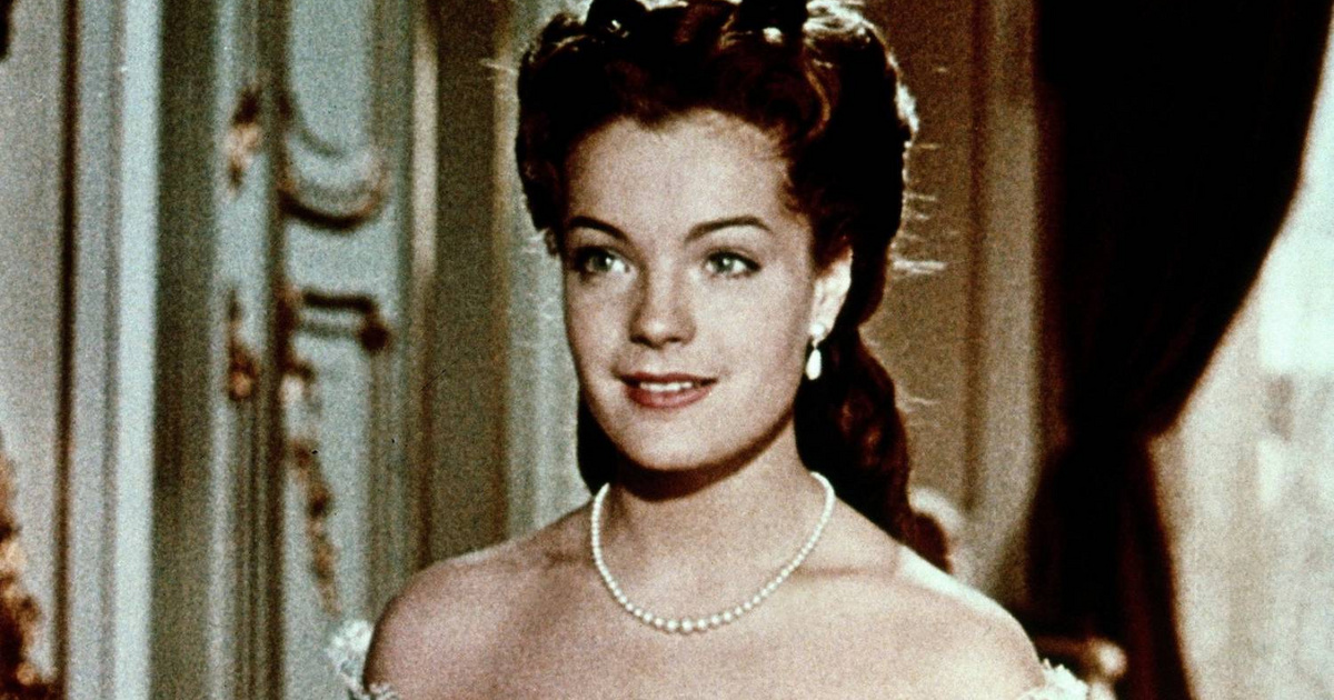Ő Romy Schneider egyetlen lánya: a 48 éves Sarah Biasini ennyire hasonlít néhai anyukájára
