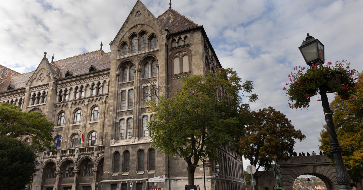 Index – Belföld – Felháborodtak a levéltári dolgozók: tüntetést szerveznek a méltatlan fizetések mia…