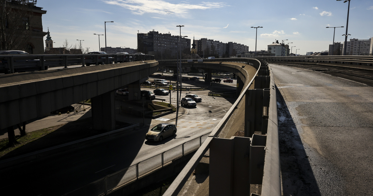 Szombat délutántól szabad az út a Flórián téri felüljárók déli hídján