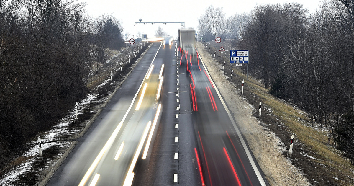 Index – Belföld – Folytatódnak a lezárások az M2-es autóúton