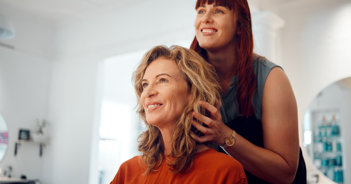 10 évet fiatalítanak ezek a frizurák: előtte-utána képeken a változás