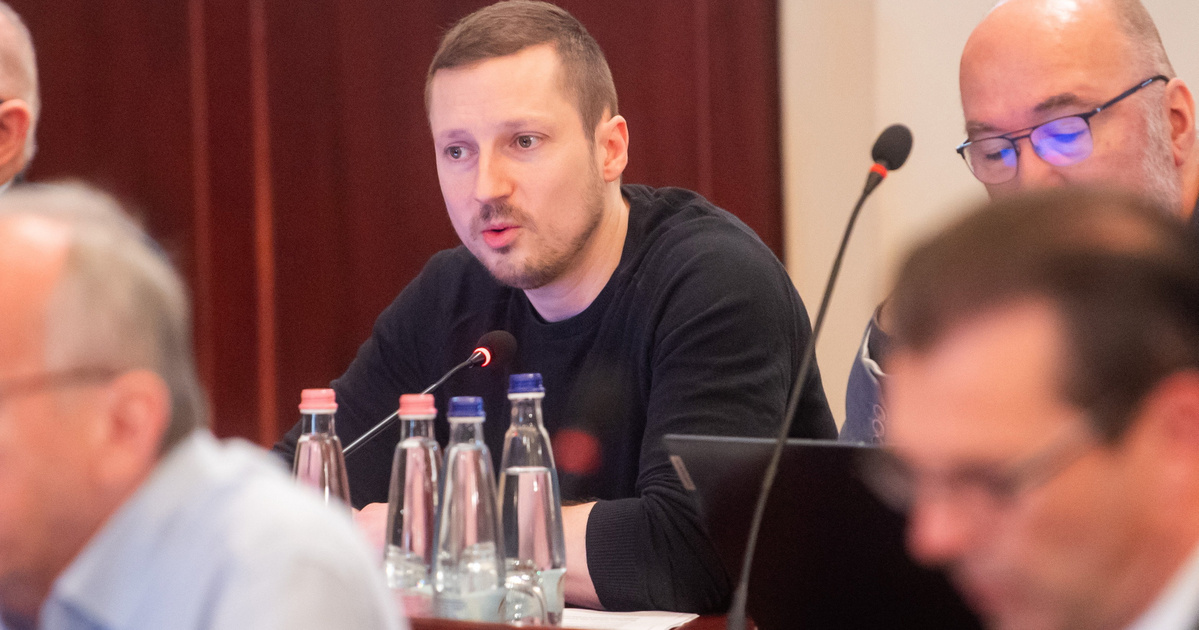 Index – Belföld – Kiborult Terézváros polgármestere, ordibálást és utcára vizelést emleget az egyik …