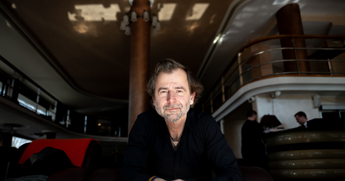 Grecsó Krisztián: Vannak kiváló konzervatív szerzők, de nem ülnek ki Orbán Viktor mögé