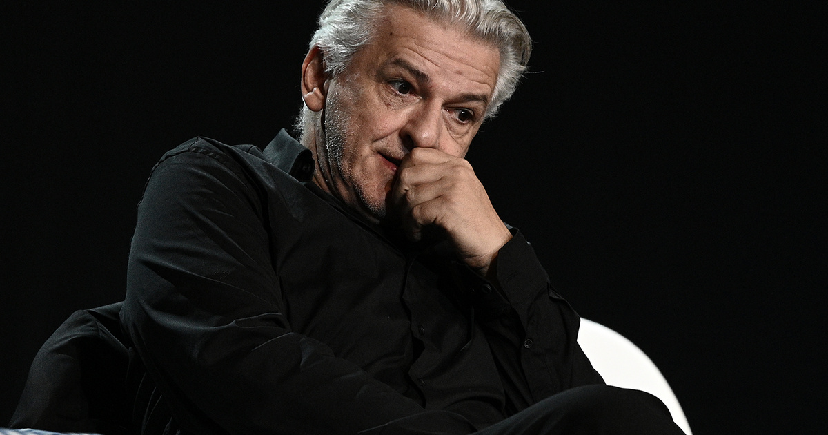 Az ízléstelenség nem a társadalom bűne, hanem a hatalomé, ami lezüllesztette - Alföldi Róbert újra az Átriumban