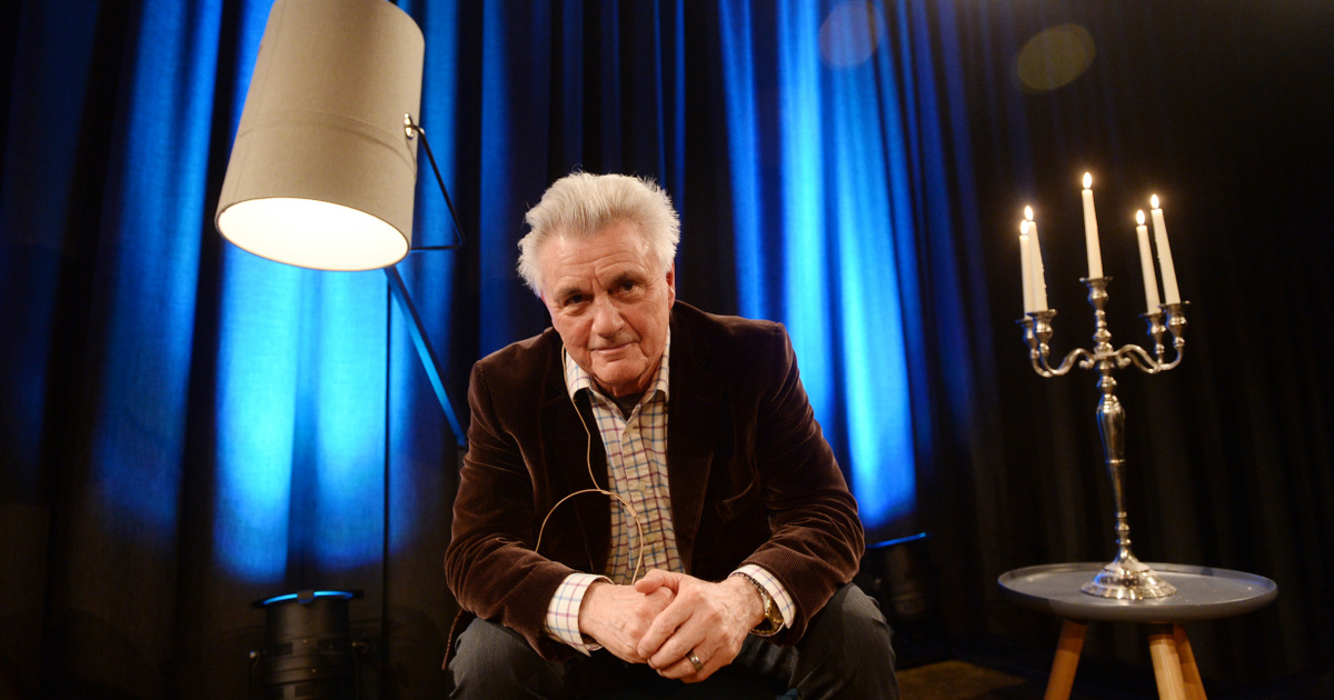 „Olvassátok el, vagy fogjátok be” – üzente kritikusainak a bestselleríró, aki Donald Trump miatt nem megy haza Amerikába