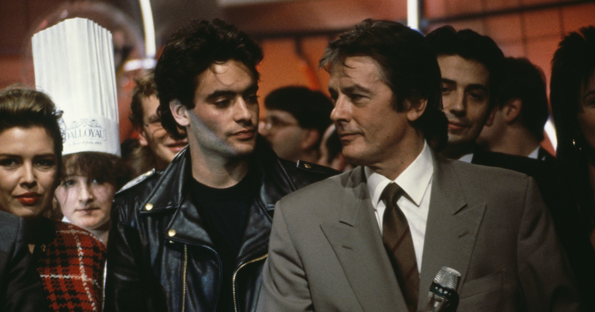 Alain Delon fia Grace Kelly lányának udvarolt: Anthony-t megfenyegették, hogy szálljon le a hercegnőről