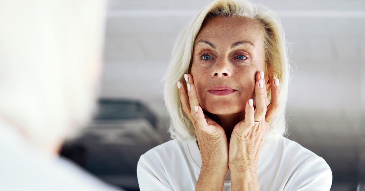 74 éves, de 50-nek néz ki a nő: elárulta fiatalsága meglepően egyszerű titkait