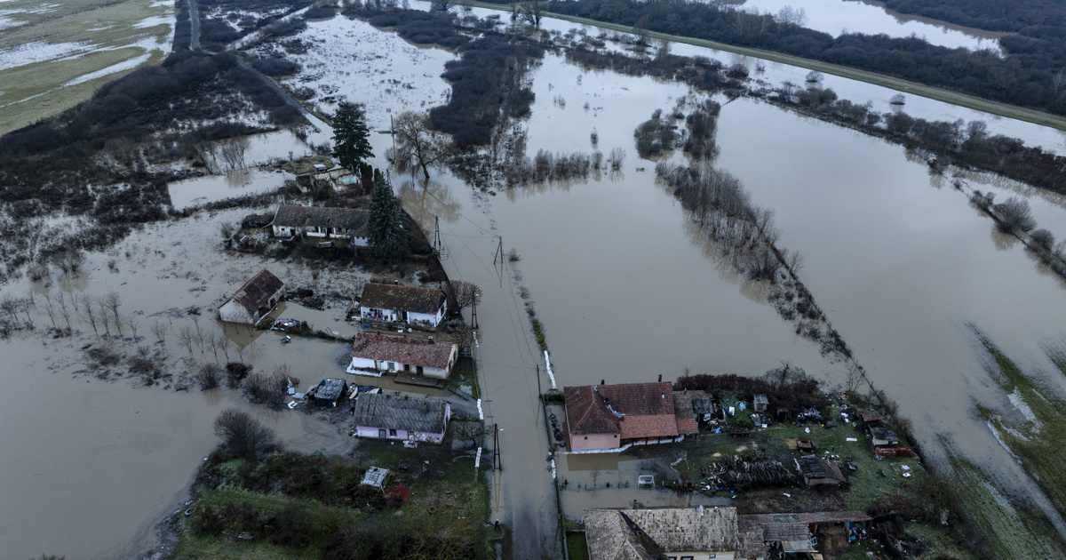 Több utat is le kellett zárni a Sajó és az Ipoly áradása miatt