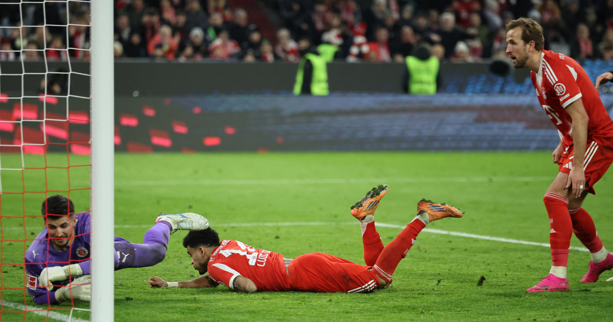 Megvan az év gólpassza? A földön fekve, sarokkal villant a volt liverpooli – videó!