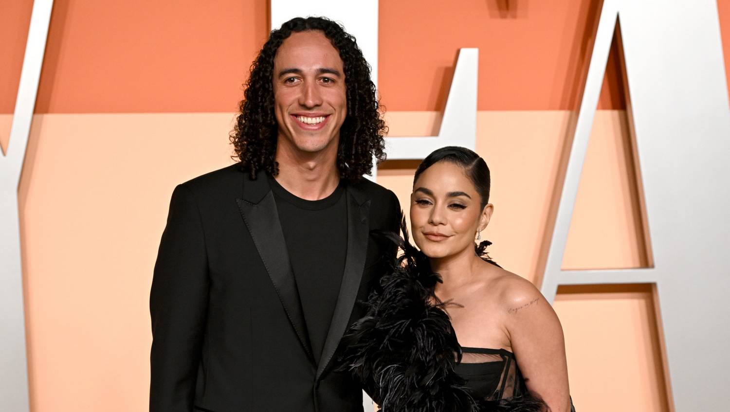 Világra jött Vanessa Hudgens második kisbabája – sokkoló vallomást tett a szülésről