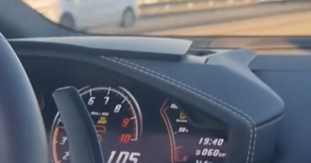 Index – Belföld – Facebook-videóval henceg a Lambóval repesztő sofőr, aki versenypályának nézte az Á…