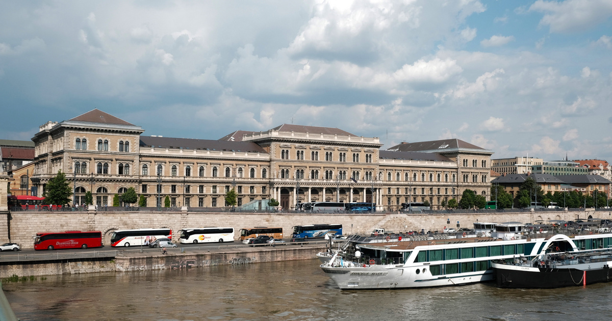 Index – Belföld – Drasztikusan átszervezi a nyelvoktatást a Corvinus, a hír „sokkolta” a hallgatói ö…