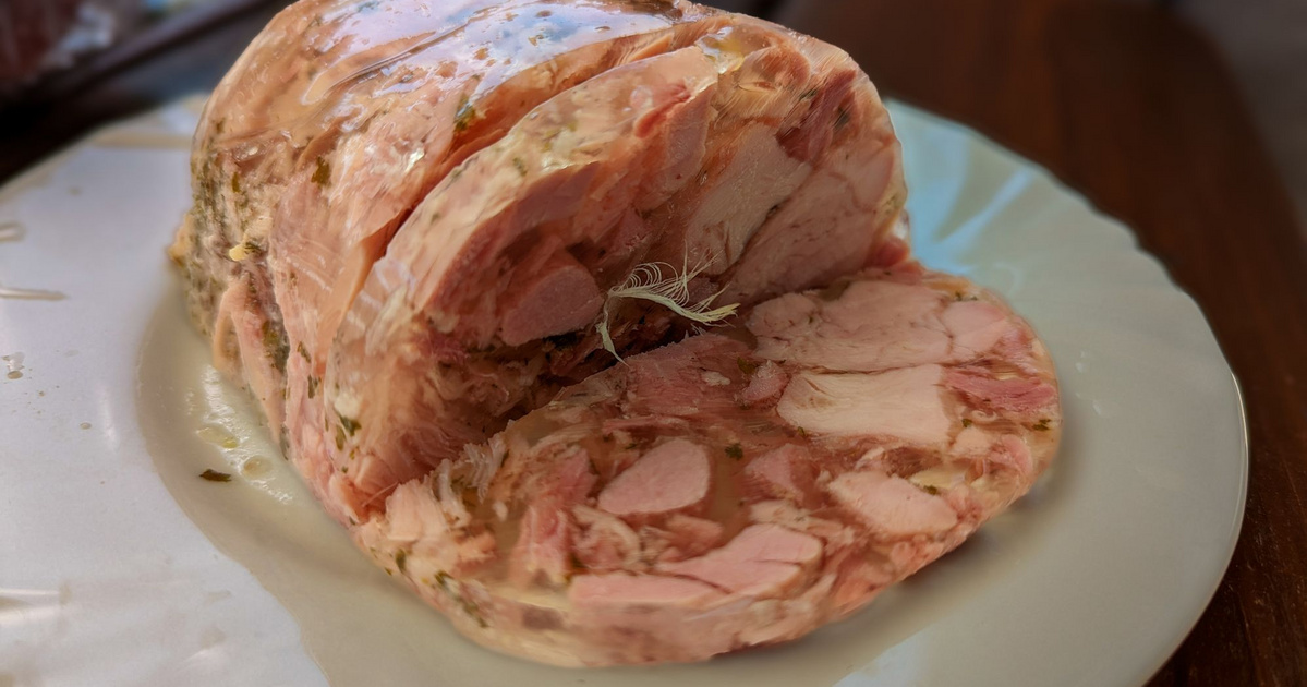 A tökéletes sonkás aszpik receptje: ez kerüljön az ünnepi asztalra