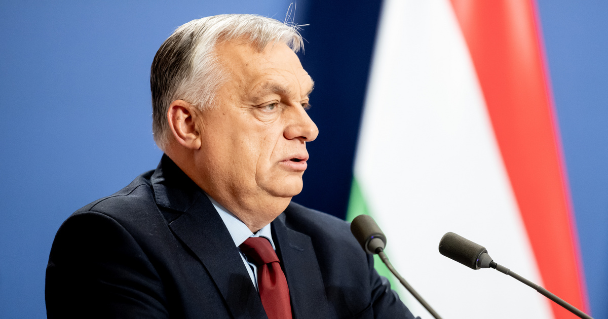 Index – Belföld – Megérkezett a Mikulás Orbán Viktorhoz, adományozásra készül a kormányfő