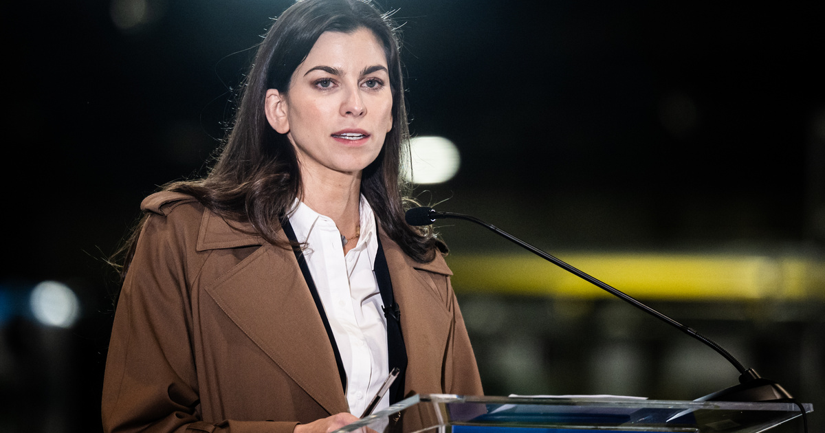 Index – Belföld – Személyeskedő támadás váltott ki éles vitát Tóta W. Árpád és Szentkirályi Alexandr…