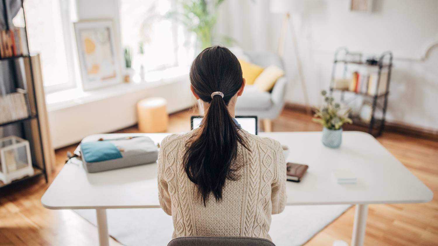 Egy nő azt hitte, a sok ülés okozza a fájdalmait, végül súlyos rákkal diagnosztizálták