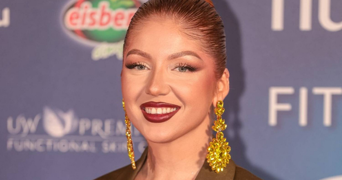 A magyar énekesnő vörösből platinaszőke lett: nem lehet így felismerni