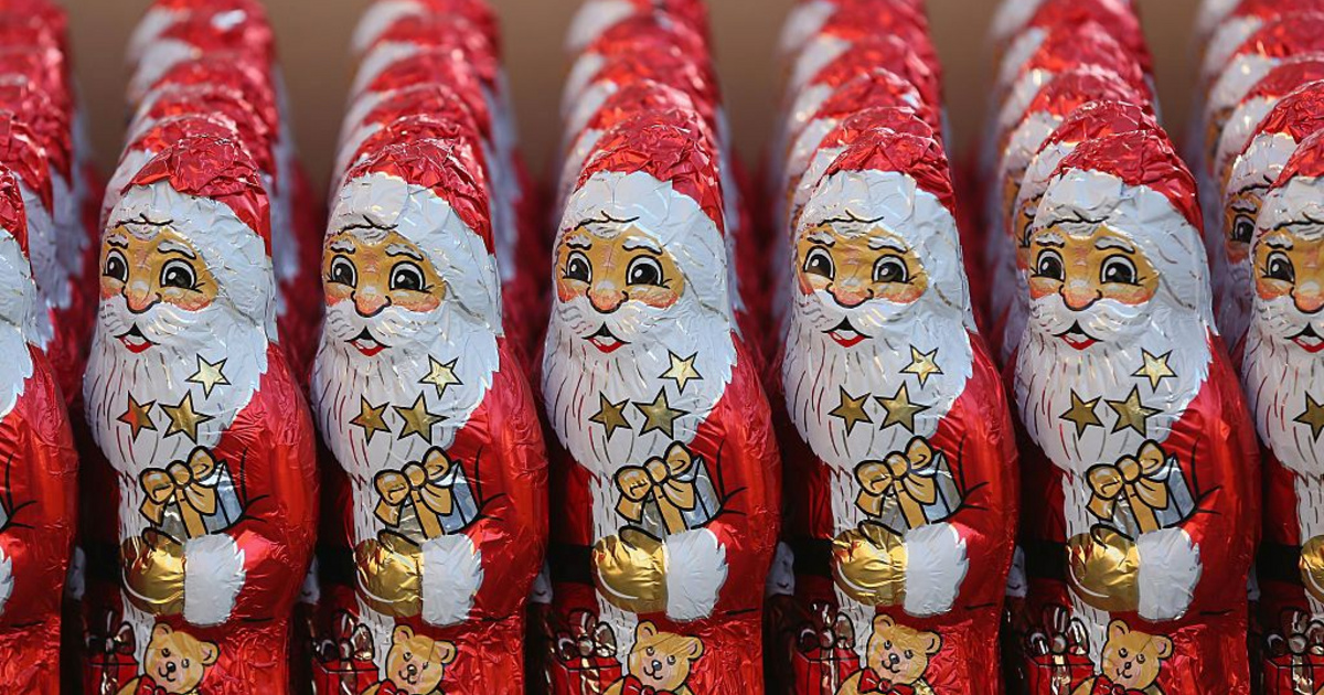 Kukacos mikuláscsokit kaptak a hajdúböszörményi gyerekek: videón a gyomorforgató édesség