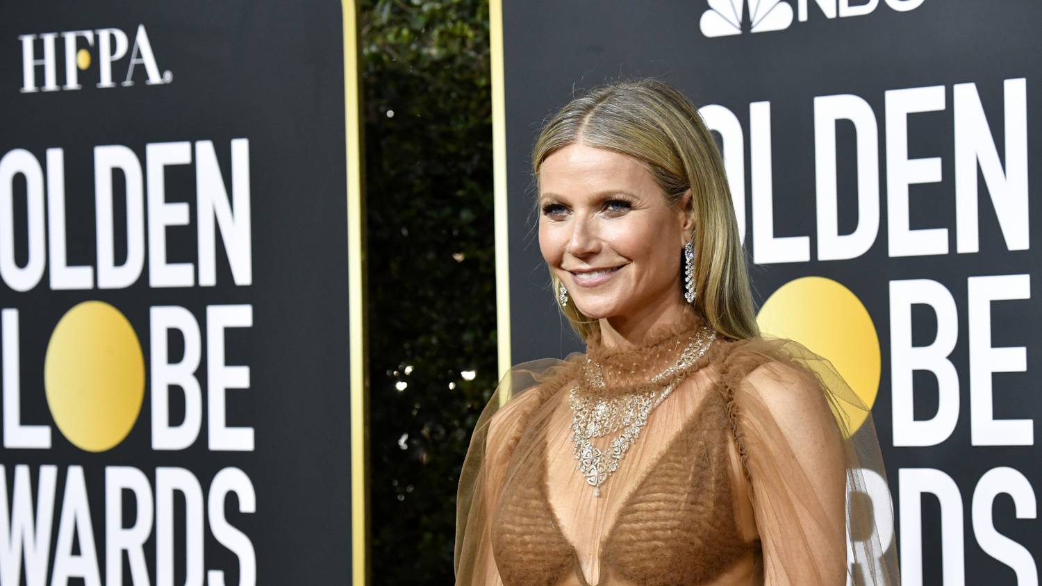 Gwyneth Paltrow 19 éves fia az anyukája hasonmása: együtt léptek a kamerák elé