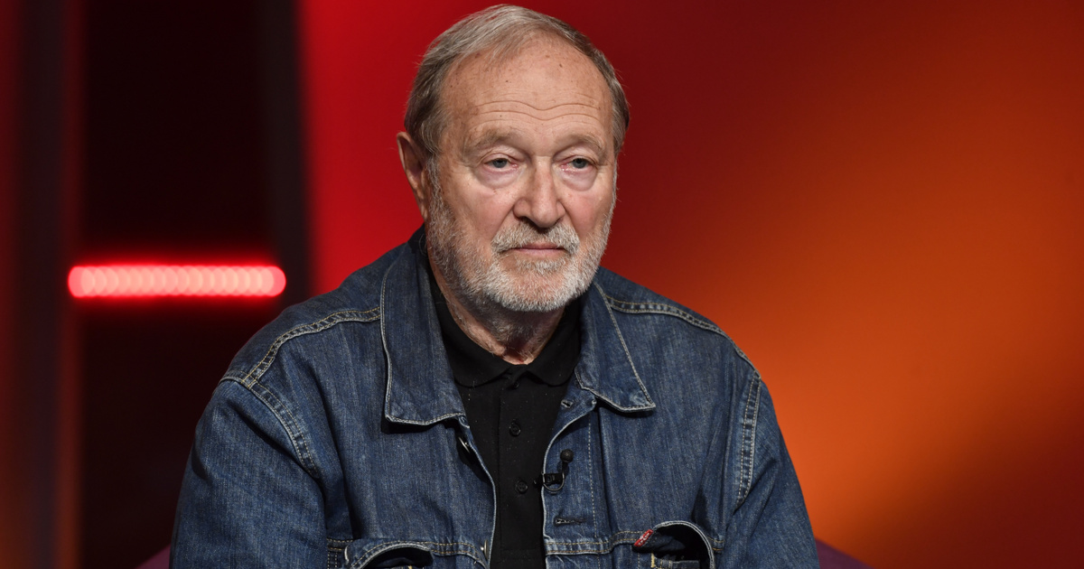 Orvos nélkül érkezett a mentő a lázas, tüdőgyulladástól tartó Juhász Árpádhoz