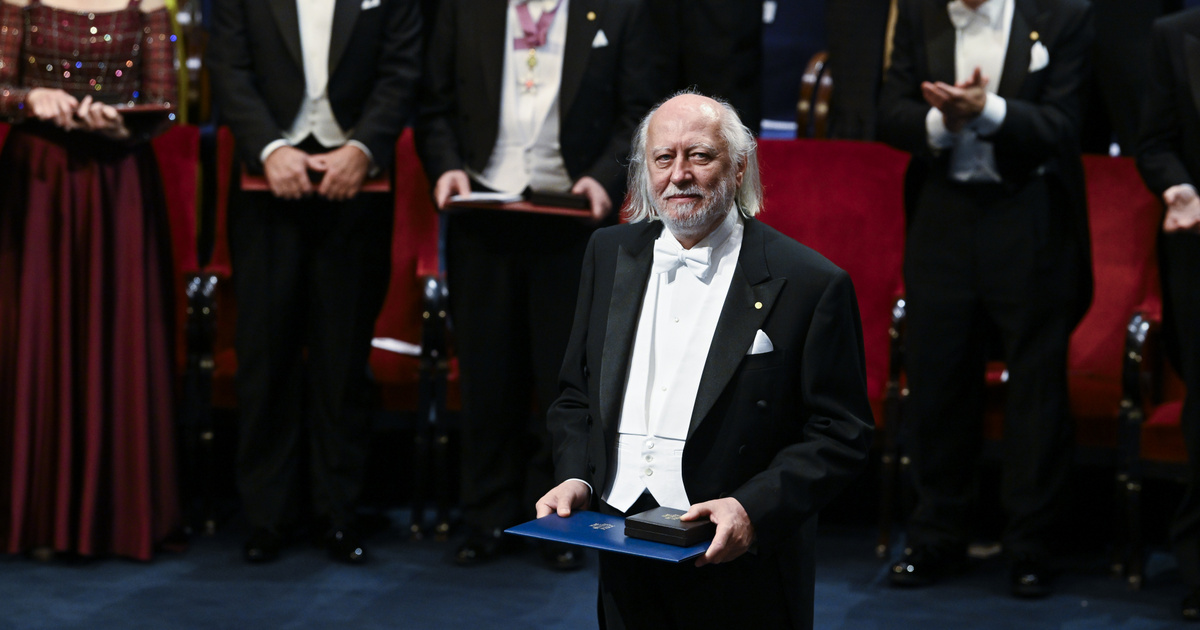 „Krasznahorkaira!” – így ünnepelte Óbuda a magyar irodalmi Nobel-díjast