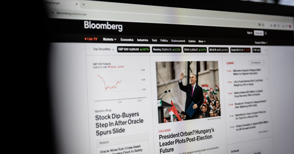 Bloomberg: Orbán gondolkozik azon, hogy köztársasági elnökként maradjon hatalmon – zuhan a forint a hírre