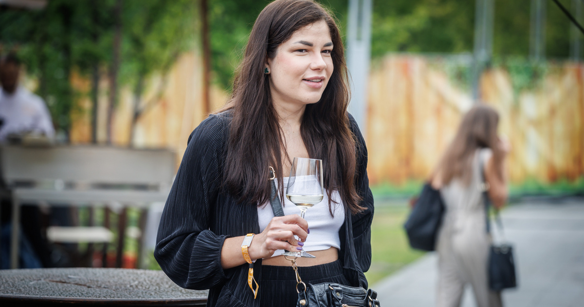 Kiderült, miért utazott Gáspár Evelin Moszkvába Szijjártó Péterrel