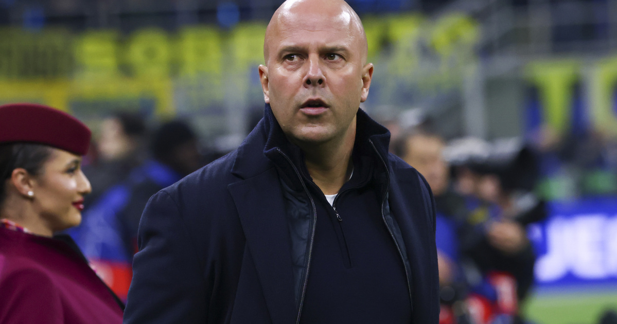 Arne Slot: Lesz egy beszélgetésem Szalahval, ami eldönti, hogyan néz ki a holnap