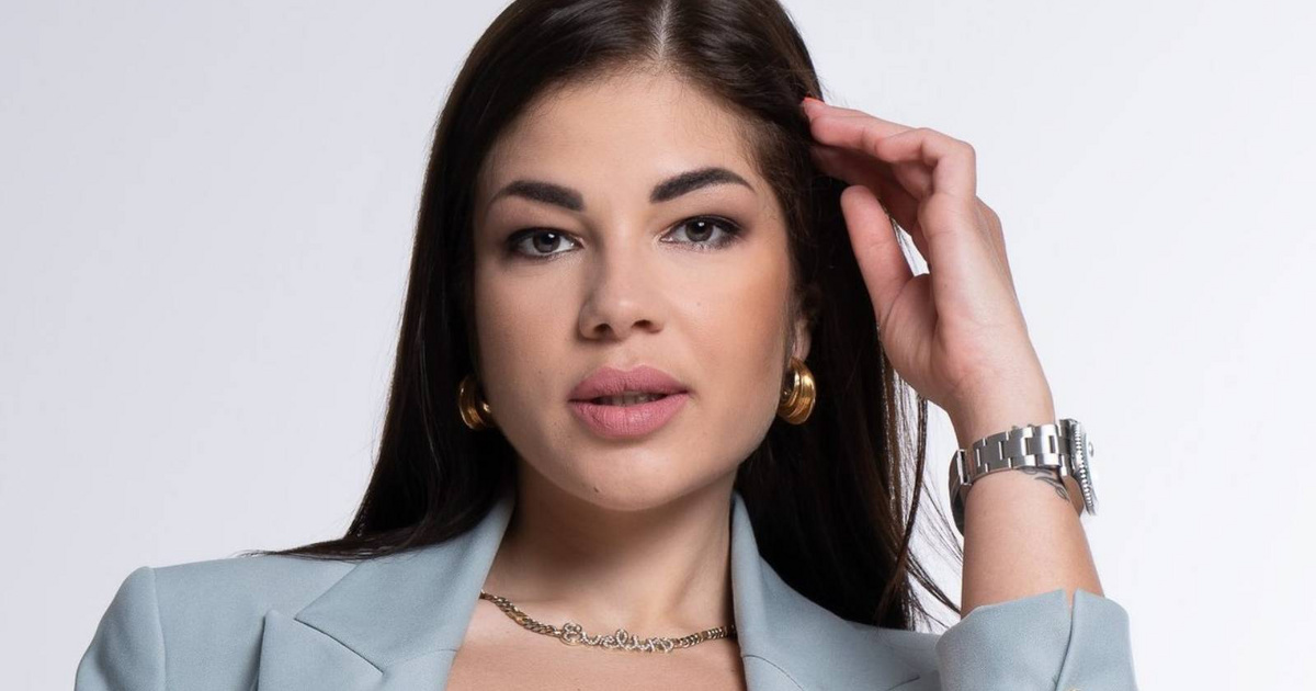 Gáspár Evelin diplomata lett: Szijjártó Péter stábjában kapott pozíciót