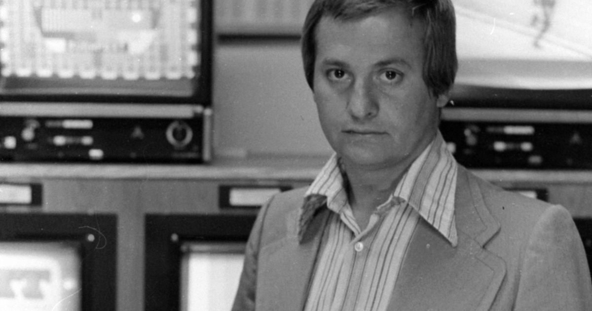 A 84 éves Kovács P. József friss fotón: a Magyar Televízió bemondója rangos díjat kapott