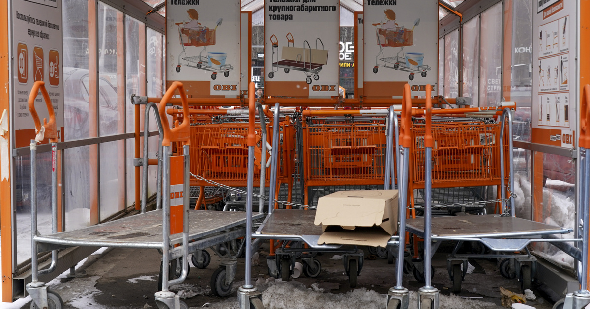 Tömegesen rúgott ki bolti eladókat a magyar áruházlánc karácsony előtt: több száz elbocsátás történt