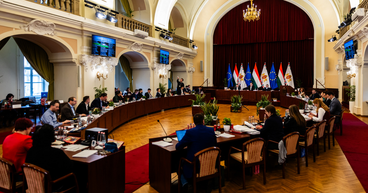 Jön az év első nagy összecsapása a Fidesz és a Tisza között - A Fővárosi Közgyűlés ülése