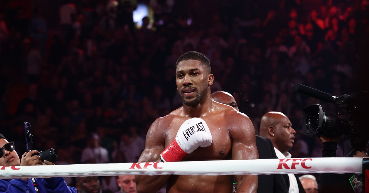 Hazaengedték a kórházból Anthony Joshuát a halálos közúti baleset után