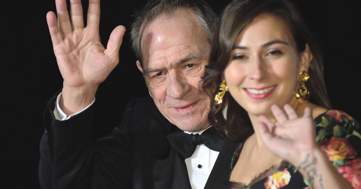 Holtan találtak Tommy Lee Jones lányára egy hotelben