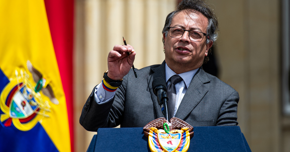 Felkészült Kolumbia, az elnök fegyvert ragad, ha Donald Trump megtámadja az országot