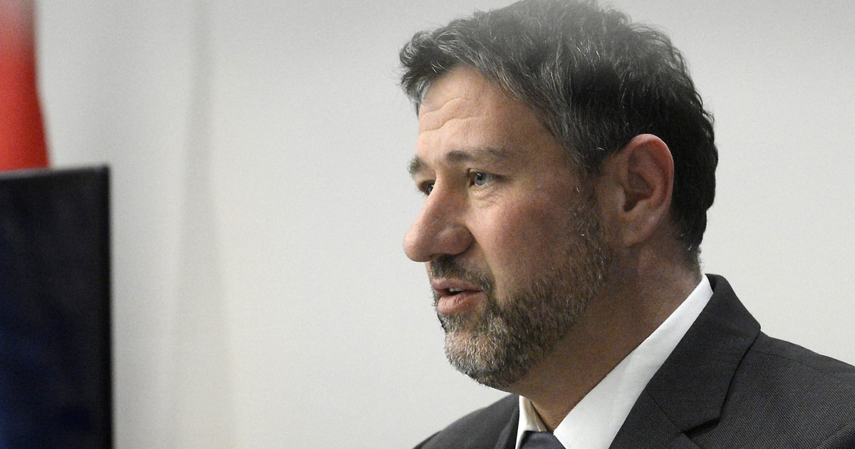 Hiába vádlott a volt fideszes politikus, több százmillió forint állami forráshoz juthatott